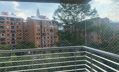 Apartamento en arriendo en  Loma Del  Escobero,  Envigado, Antioquia