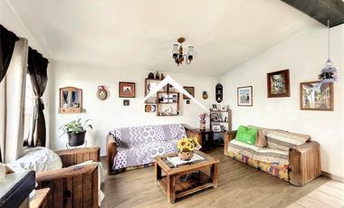 Bonita casa de un nivel en Las Águilas