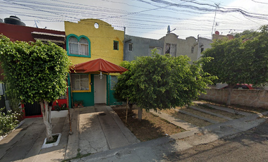 -CASA DE REMATE BANCARIO- San Pedro Tlaquepaque, Jalisco