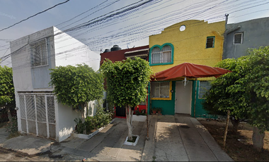 -CASA DE REMATE BANCARIO- San Pedro Tlaquepaque, Jalisco