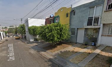 -CASA DE REMATE BANCARIO- San Pedro Tlaquepaque, Jalisco