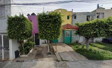 -CASA DE REMATE BANCARIO- San Pedro Tlaquepaque, Jalisco