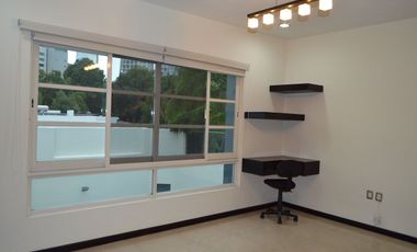 Ubicadísima residencia en Country Club