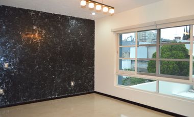 Ubicadísima residencia en Country Club