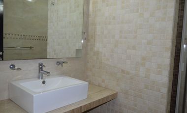 Ubicadísima residencia en Country Club