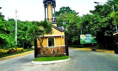 OVERLOOKING-LOT FOR SALE 832 sqm with golf course share at Alta Vista Pardo Cebu City