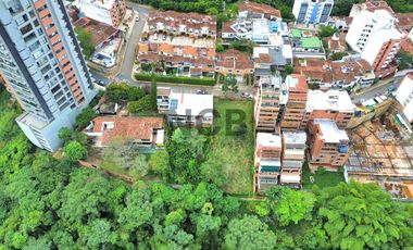 VENTA DE LOTE EN EL SECTOR DE CABECERA EN BUCARAMANGA