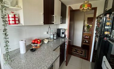 Vendemos en Temuco  amplio departamento en Condominio Cumbres del Sur