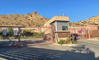 VENDO CASA 3d y  3b EN VALLE LO CAMPINO COMUNA DE QUILICURA