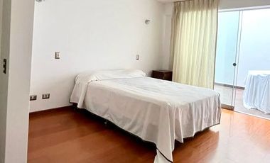 OPORTUNIDAD LINDO DEPARTAMENTO PRIMER PISO - TIPO CASITA - TERRAZA - ASENSOR DIRECTO - 3 COCHERAS - EXCLUSIVA ZONA SAN ISIDRO