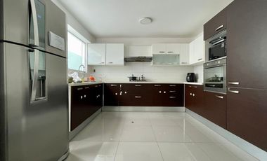 OPORTUNIDAD LINDO DEPARTAMENTO PRIMER PISO - TIPO CASITA - TERRAZA - ASENSOR DIRECTO - 3 COCHERAS - EXCLUSIVA ZONA SAN ISIDRO