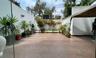 OPORTUNIDAD LINDO DEPARTAMENTO PRIMER PISO - TIPO CASITA - TERRAZA - ASENSOR DIRECTO - 3 COCHERAS - EXCLUSIVA ZONA SAN ISIDRO