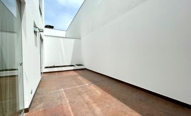 OPORTUNIDAD LINDO DEPARTAMENTO PRIMER PISO - TIPO CASITA - TERRAZA - ASENSOR DIRECTO - 3 COCHERAS - EXCLUSIVA ZONA SAN ISIDRO