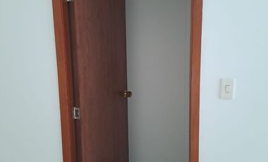 SE ARRIENDA LOCAL COMERCIAL CALLE 9 # 19-17 CONDOMINIO SANTA ISABELL LOCAL 105