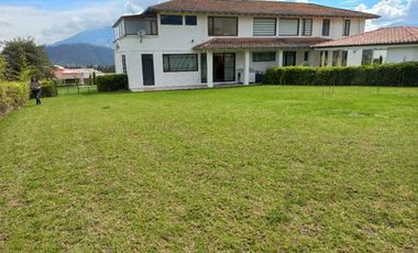 Casa de venta en Otavalo, Quichinche, Pastavi