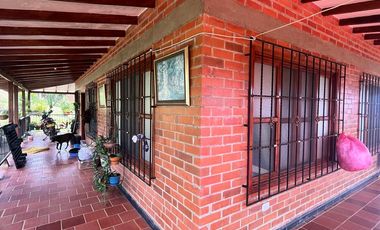 VENDO FINCA LA CUMBRE VALLE DEL CAUCA , PAVITAS.