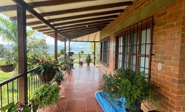 VENDO FINCA LA CUMBRE VALLE DEL CAUCA , PAVITAS.