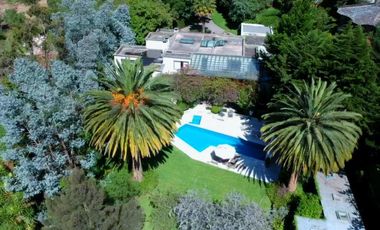 EXCELENTE TERRENO DE VENTA PARA PROYECTO EN PLENO CUMBAYÁ!!