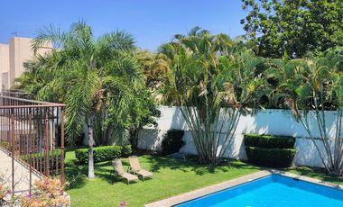 Casa en venta en Yautepec Morelos, en conjunto con alberca.