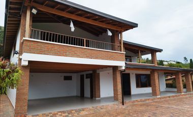 PR19391 Casa en arriendo en el sector La Mina