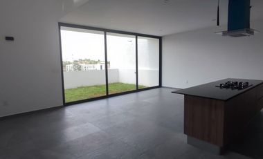 Propiedad en Paseo del Parque Tres Marías