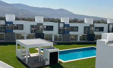 VENTA DE CASA CON ALBERCA EN EMILIANO ZAPATA