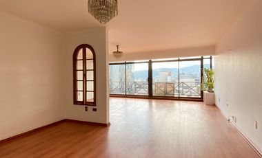 Venta amplio departamento