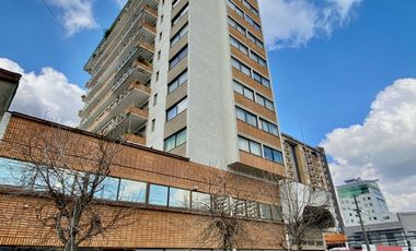 Venta amplio departamento
