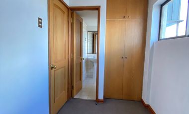 Venta amplio departamento