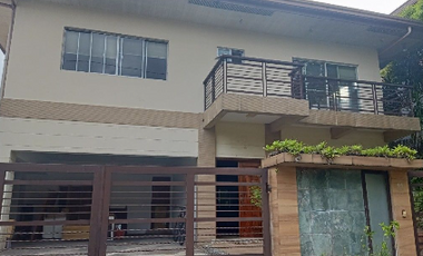5BR House and lot for Rent at Pasig City