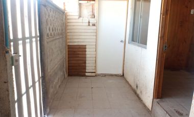 VENTA 5 DORMITORIOS 2 BAÑOS, LOS SAUCES