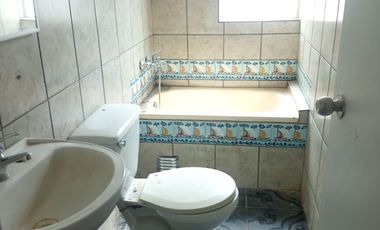 VENTA 5 DORMITORIOS 2 BAÑOS, LOS SAUCES