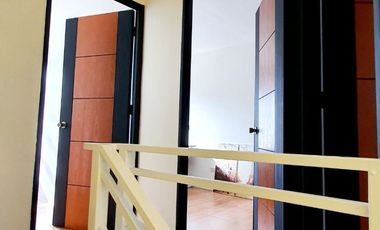 FOR RENT: 2-Storey 3 Bedroom Townhouse in Santolan, Pasig