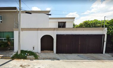Bonita casa en Villa los Pinos, Monterrey