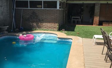 Arriendo linda casa, Amigos de Peñalolen, Consistorial