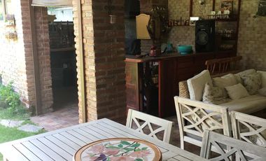 Arriendo linda casa, Amigos de Peñalolen, Consistorial