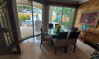 Samborondon, Renta de Linda Casa 4 Dorm. con Piscina Amoblada