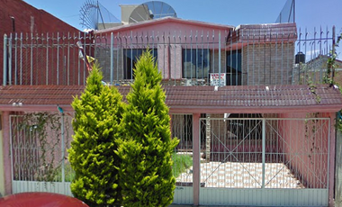 Casa en venta en  Valle Don Camilo, Toluca de Lerdo, México
