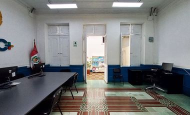 SE VENDE TERRENO / LOCAL PARA OFICINAS CORPORATIVAS EN LIMA