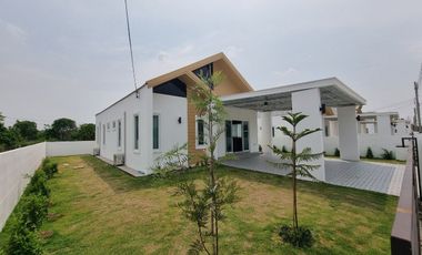One-story house for sale, 3 bedrooms, 2 bathrooms, near Christliche Deutsche Schule Chiangmai.