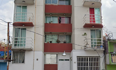 EDIFICIO EN VENTA CON 52 DEPARTAMENTO EN COL ROMERO RUBIO