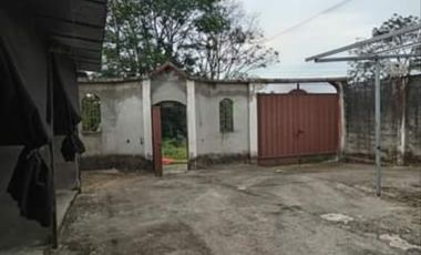 vendo casa con terreno amplio Uncon 2
