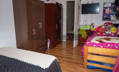 En Vicuña, venta o permuta de casa ampliada, 2D y 1B. $49 millones