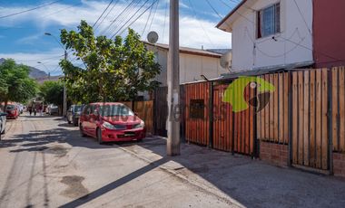 En Vicuña, venta o permuta de casa ampliada, 2D y 1B. $49 millones