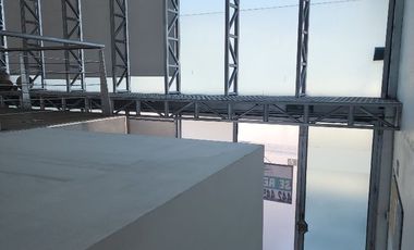 LOCAL / OFICINAS (Coorporativas, administrativas, comerciales, educativas, consultorios, etc.) / Edificio /---  COMERCIALES EN RENTA EN BERNARDO QUINT