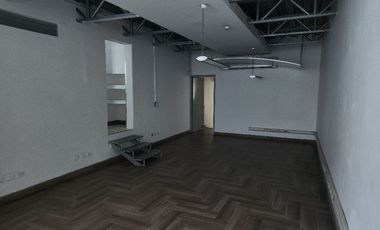 LOCAL / OFICINAS (Coorporativas, administrativas, comerciales, educativas, consultorios, etc.) / Edificio /---  COMERCIALES EN RENTA EN BERNARDO QUINT