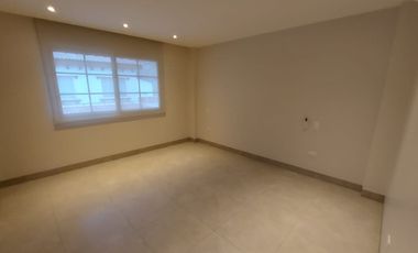Via a La Costa, Alquilo Villa 5 Dorm. de 2 Plantas