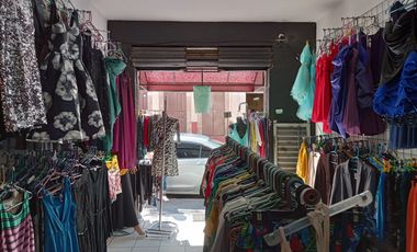 CASA CON LOCAL EN VENTA EN EL CENTRO - A UNOS PASOS DE MADERO