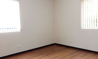 PR16946 Venta y renta de casa en el sector Alto del Escobero