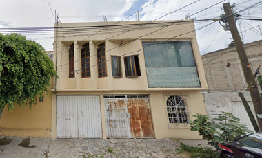 Casa en venta en Col. México 2da Sección, Ciudad Nezahualcoyotl, Estado de México!! FV7-DI